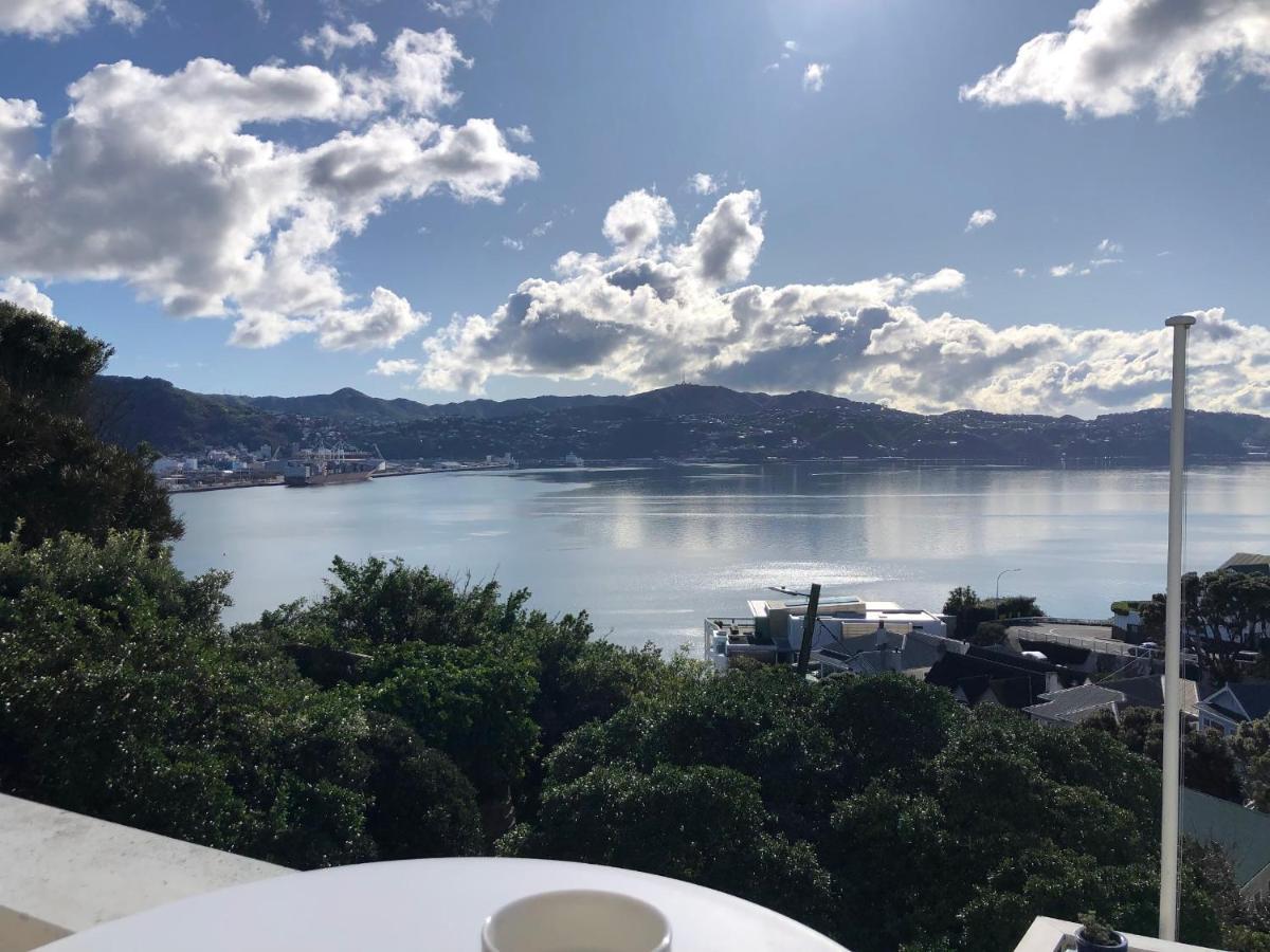 Incredible Views! Luxurious Studio & Outdoor Living Wellington Exteriör bild