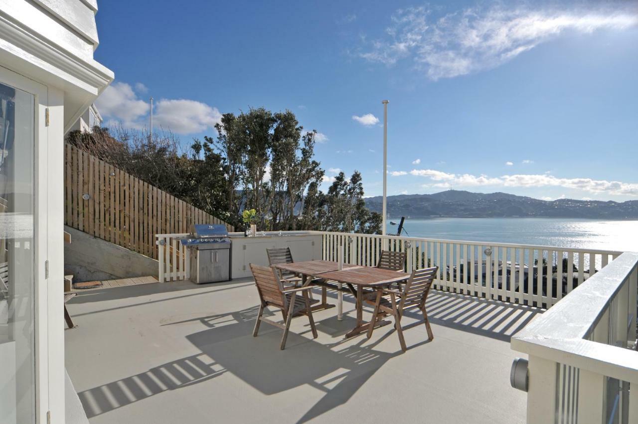 Incredible Views! Luxurious Studio & Outdoor Living Wellington Exteriör bild