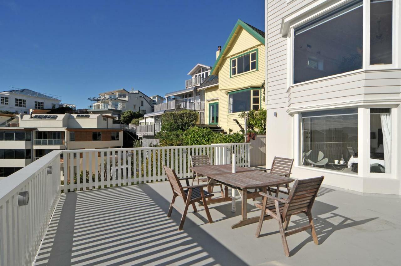Incredible Views! Luxurious Studio & Outdoor Living Wellington Exteriör bild